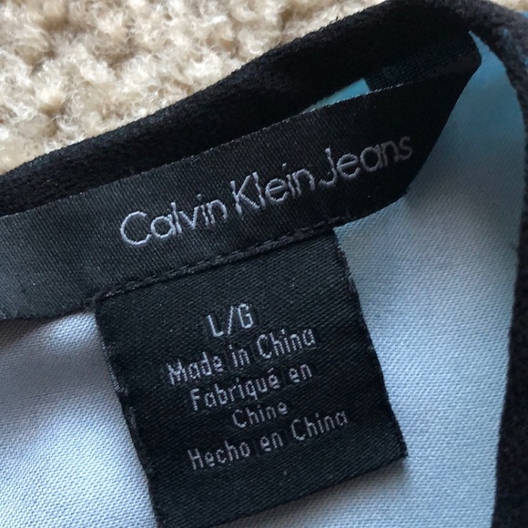 Calvin Klein Top - Picture 6 of 8